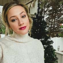 Lili Reinhart